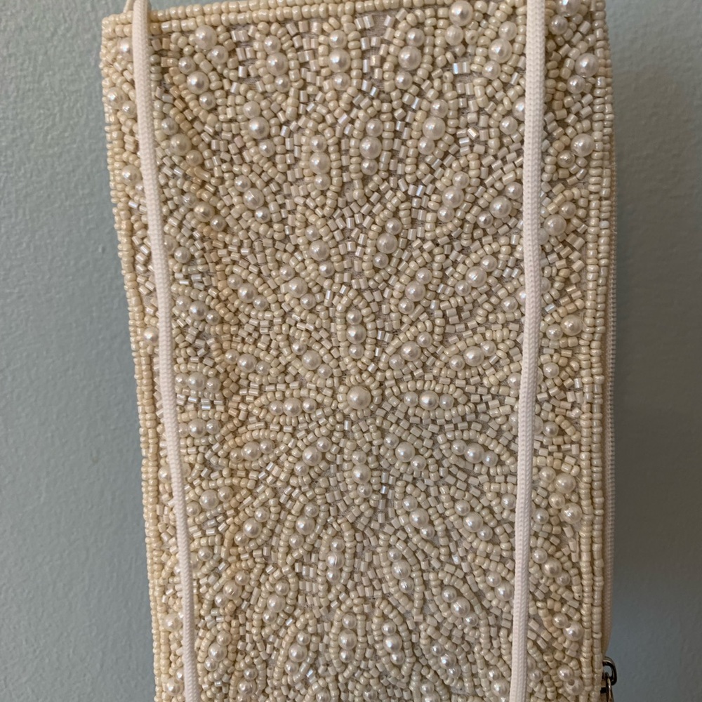 2 Bags for 1 price… Bamboo Trading Company Beaded Bags. Black & Beige. - Picture 11 of 16